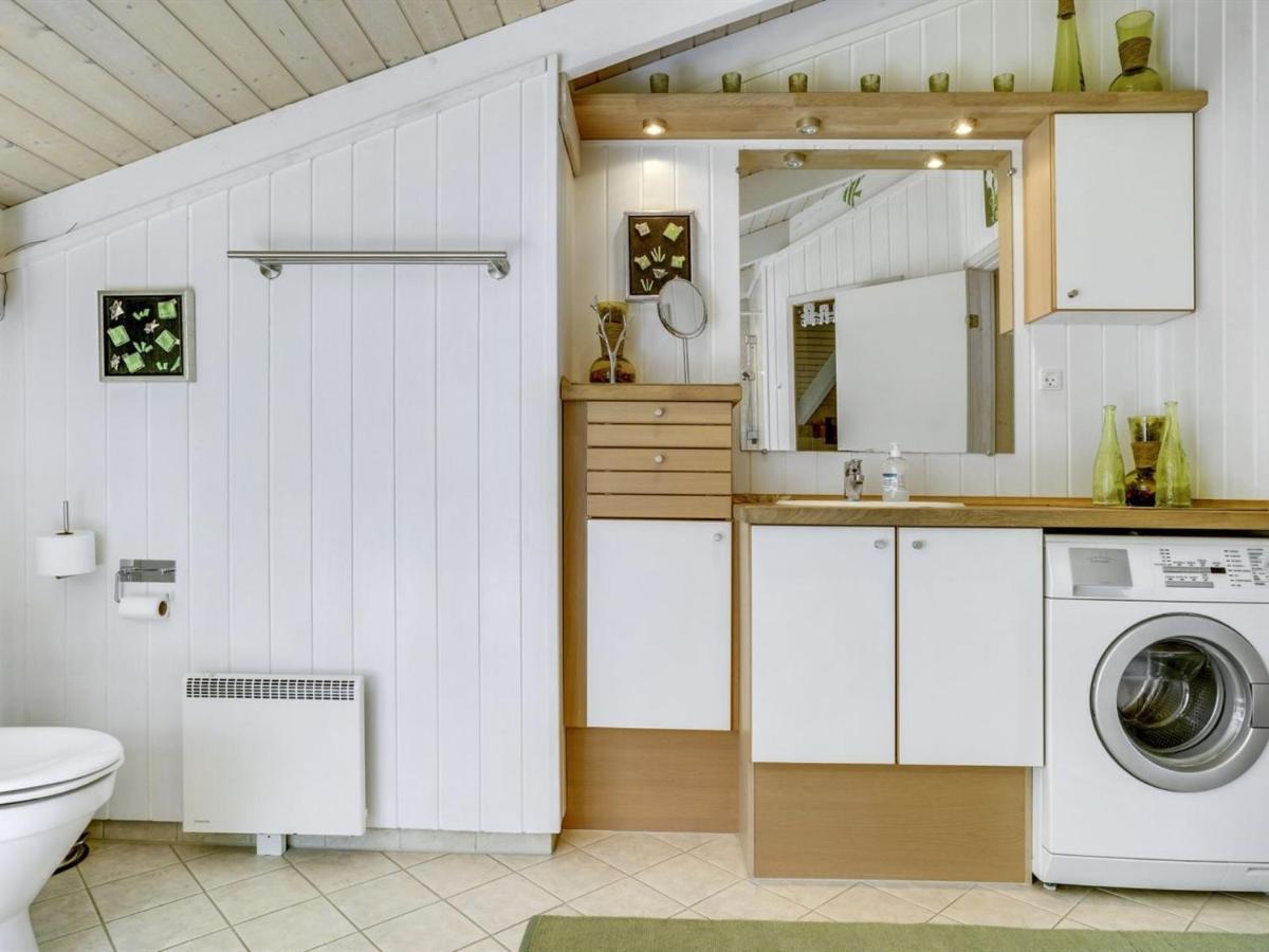 Holiday Home Leevi - 150M From The Sea In Ne Jutland By Interhome Laeso Экстерьер фото