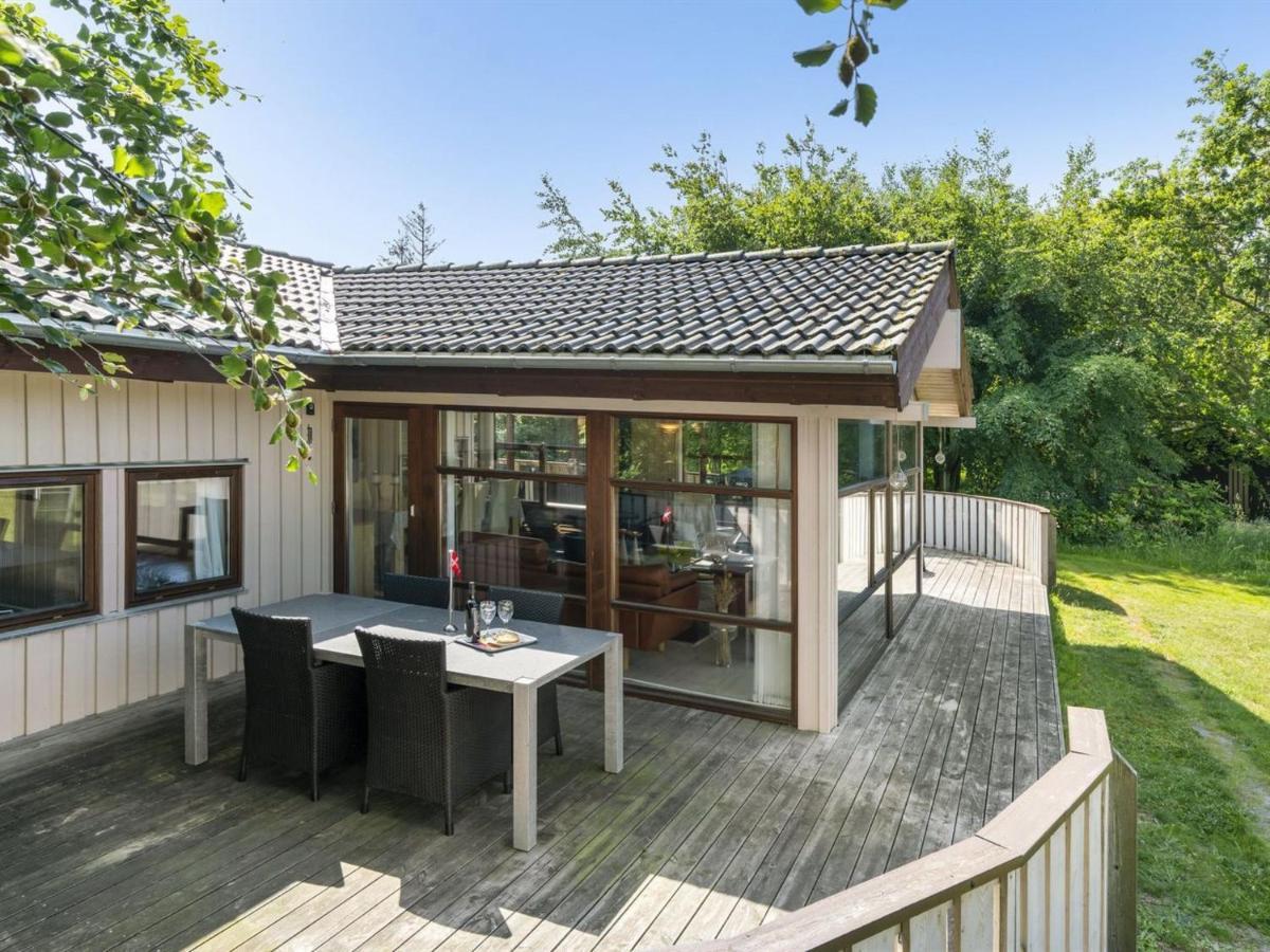 Holiday Home Leevi - 150M From The Sea In Ne Jutland By Interhome Laeso Экстерьер фото